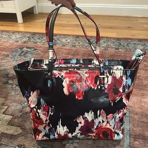 EUC Kate Spade navy abstract floral tote purse